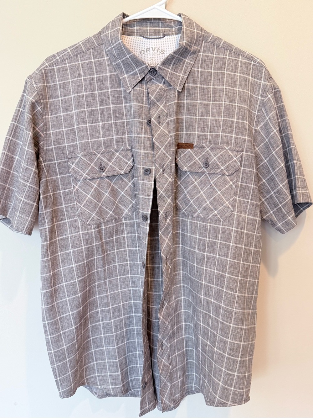 Orvis Men's Gray Plaid Short-Sleeve Button-Down Shirt